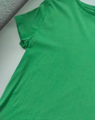 Camiseta Zara verde talla M