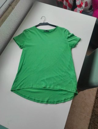 Camiseta Zara verde talla M