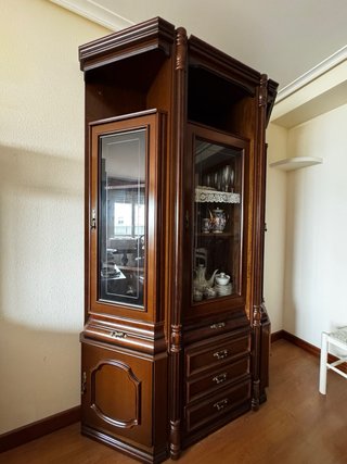 Armario esquinero madera clásico