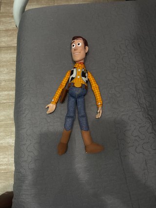 Muñeco Woody Toy Story como nuevo