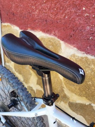 Bicicleta Specialized M4 Blanca
