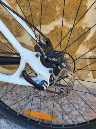 Bicicleta Specialized M4 Blanca