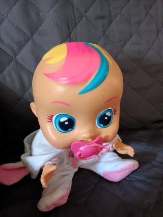Muñeca Cry Babies Unicornio