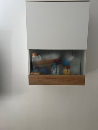 Mueble de salón moderno blanco y madera