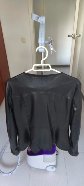 Chaqueta Zara Polipiel Negra Entallada