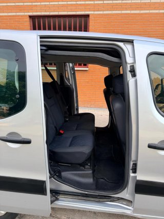 Peugeot Partner 2012