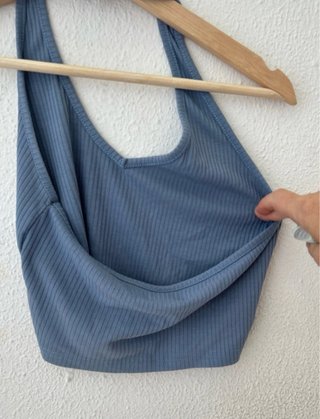 Camiseta azul de tirantes