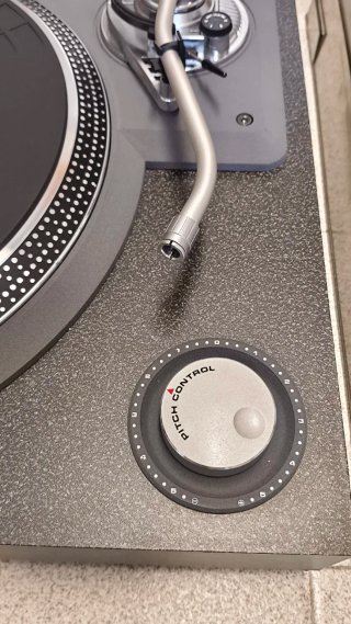 Tocadiscos Profesional Acoustic Control HT-005