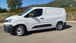 PEUGEOT Partner Premium Long 1000kg BlueHDi73kW 4p