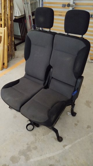 PEUGEOT Partner Premium Long 1000kg BlueHDi73kW 4p