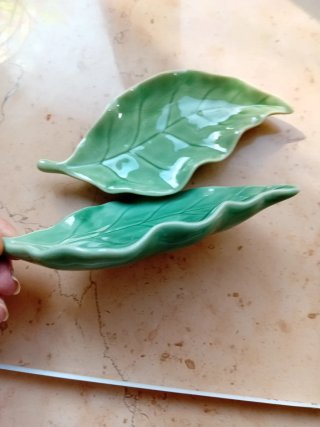 Piattini decorativi a forma di foglia