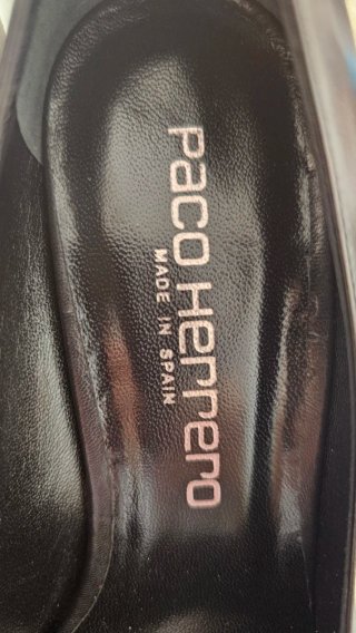 Zapatos de tacón Paco Herrero negros