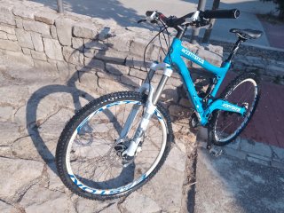 Bicicleta Enduro Comencal Blu