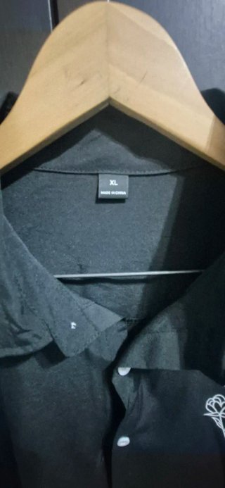 Camisa Negra Manga Corta XL