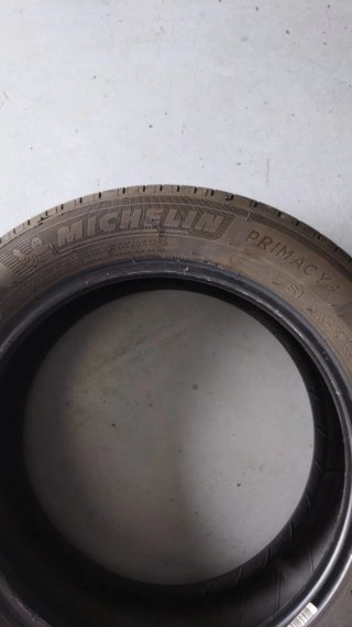 Neumáticos de coche