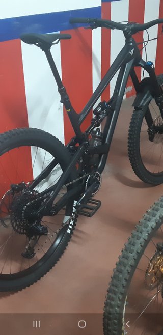 YT Capra 29 MTB