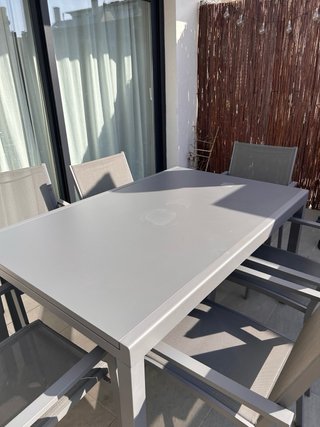 Tavolo e 6 sedie da giardino