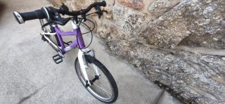 Bicicleta infantil Woom 4 20" morada