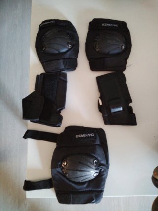 Patines en línea con protecciones y bolsa