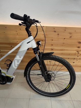 Bicicleta Eléctrica Paseo Husqvarna