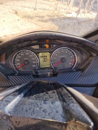 Suzuki Maxi Scooter blanca22