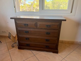 Cómoda vintage de madera