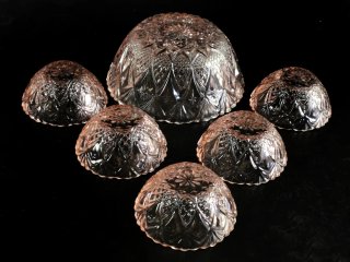 Conjunto cristal tallado intrincado rosado France
