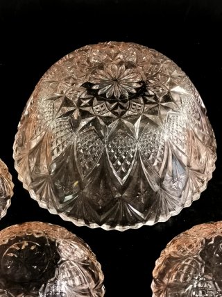 Conjunto cristal tallado intrincado rosado France