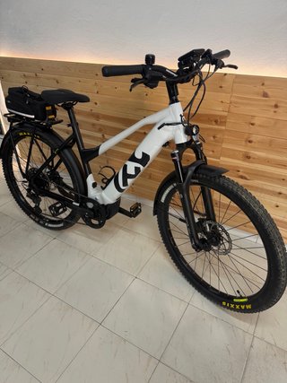Bicicleta Eléctrica HUSQVARNA Paseo
