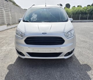 Ford Tourneo Courier 2017