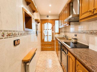 Ático en venta en Santa Eugènia en Girona