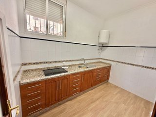 Piso en alquiler en Centro - Doña Mercedes en Dos Hermanas
