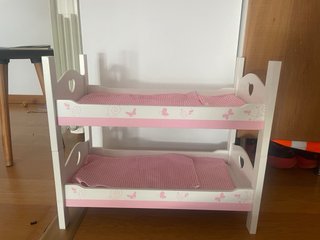Cama litera para muñecas