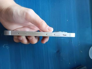 iPhone 13 mini Batteria 100%