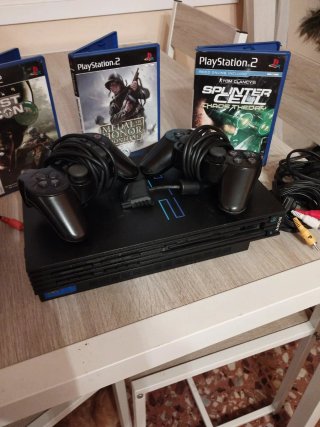 Consola PS2 Negra + 3 Juegos y Mandos