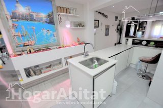 Piso en venta en Benicalap en Valencia