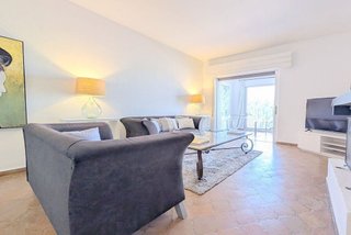 Piso en venta en Puerto Banús en Marbella