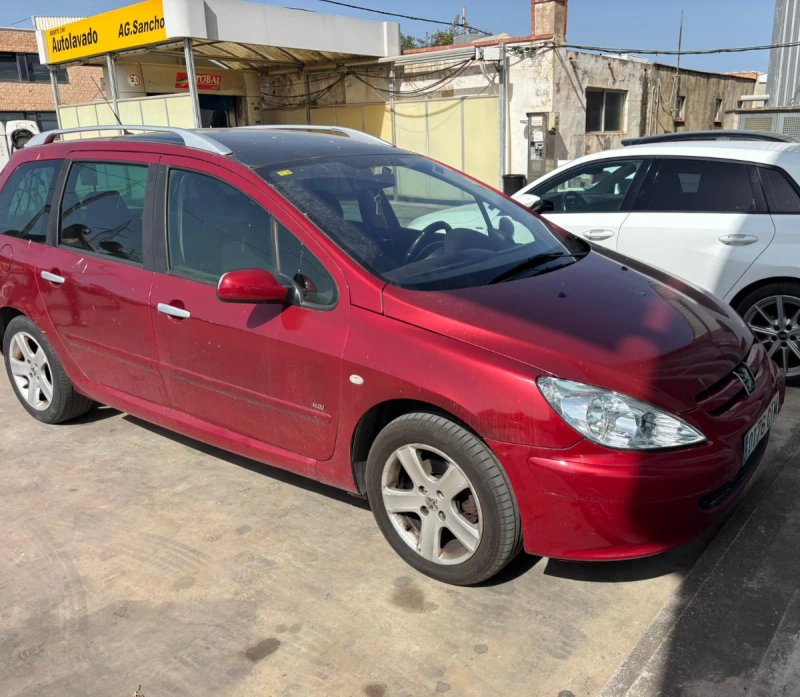 Peugeot 207 2004 - foto 1