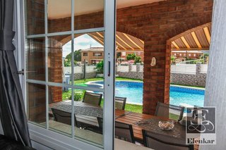 Chalet en venta en Berà Mar - El Francaset en Roda de Barà
