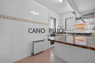 Piso en venta en Palau-solità i Plegamans