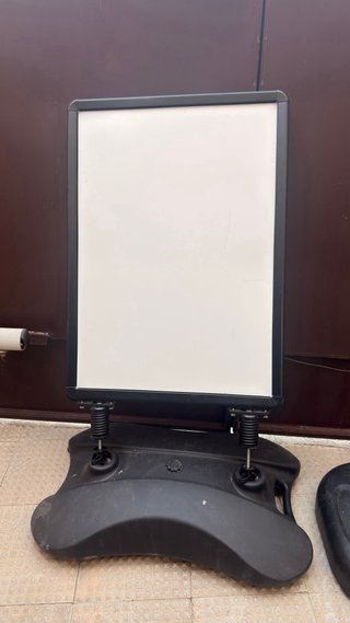 Soporte DisplayLager Wind-S