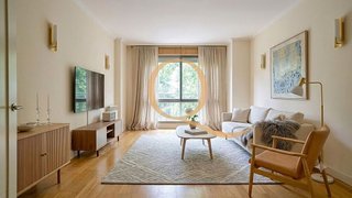 Piso en venta en San Juan Bautista en Madrid