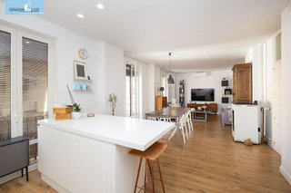 Piso en venta en Centro - Sagrario en Granada