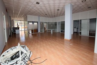 Local comercial en venta en Montijo