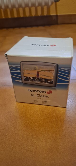 Navegador GPS TomTom XL Classic.