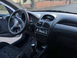 Peugeot 206 2001