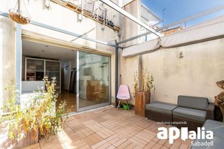Casa adosada en venta en Gràcia en Sabadell