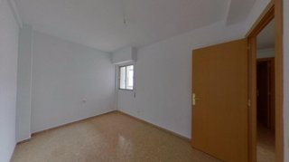Piso en venta en Torrefiel en Valencia