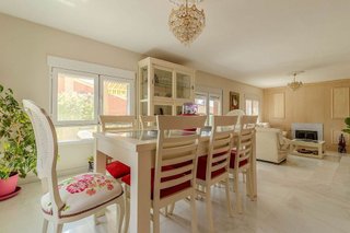 Chalet en venta en Cabanillas del Campo