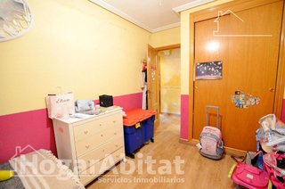 Piso en venta en Paus - Poligono San Blas en Alicante